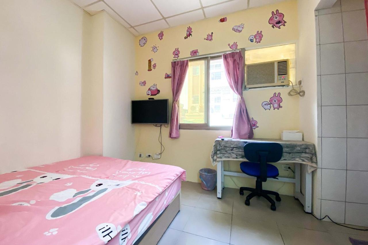 Tainan Da Ren Ju Appartement Buitenkant foto